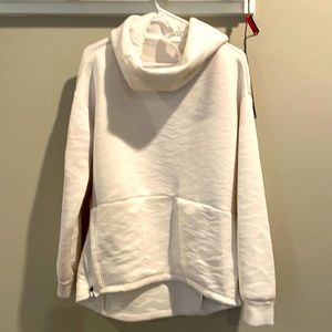 Fabletics sweatshirt